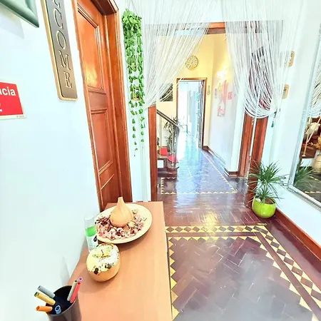 Happy بيت ضيافة سينترا